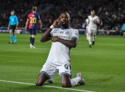 oubo sports-赛地聚焦——荷甲窗口期热度飙升，国际米兰防线松动，信心回归，团队化学反应显著的简单介绍-oubo sports